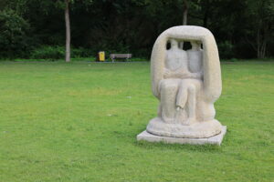 Sculpture Couple 0002