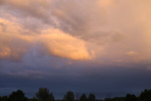 https://valkenburg.kunstenantiek.eu/wp/index.php/product/mystical-clouds-0006/